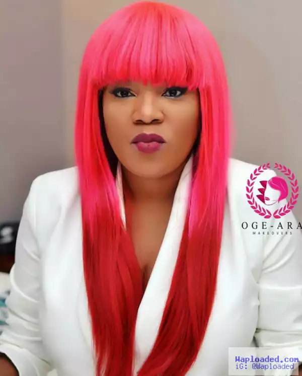Photos: Toyin Aimakhu Looks Lovely In Red Wig